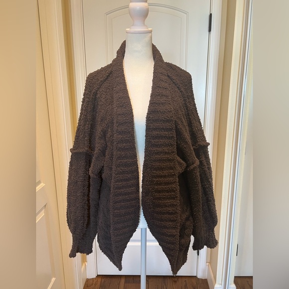 Stitch + Feather Oversized Comfy Cardigan Size L - Picture 1 of 4
